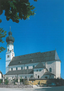 Pfarrkirche Obertrum am See, Aussenansicht